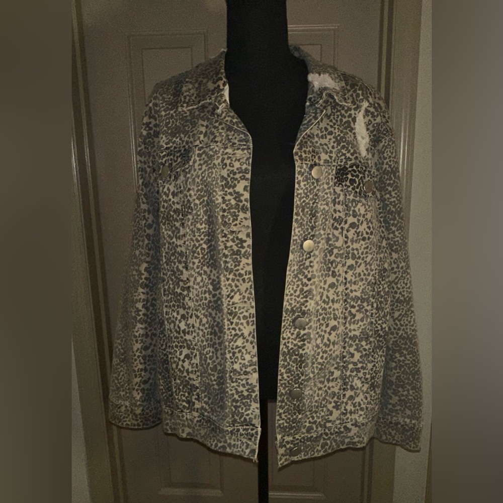 Ashley Mason Black and Gray Animal Print Jean Jacket